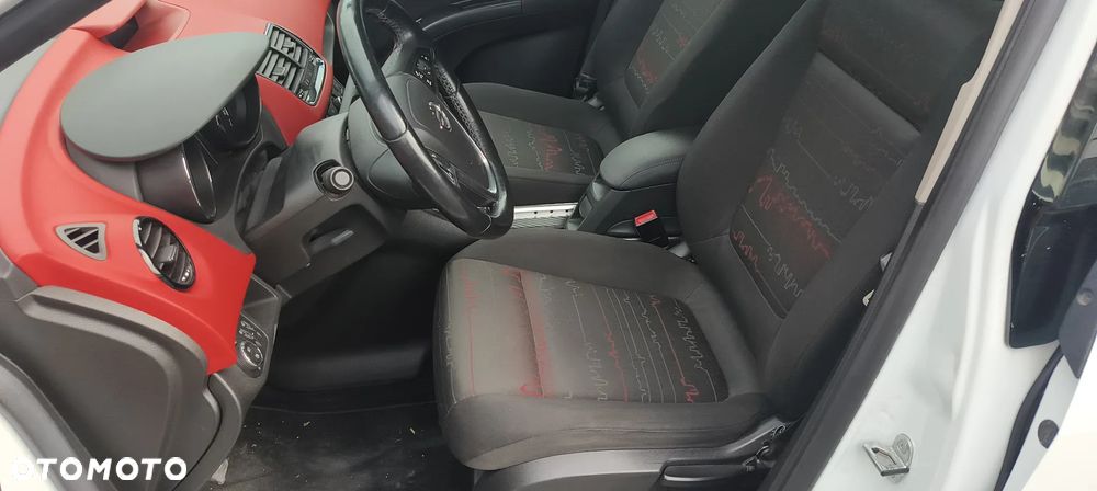 Opel Meriva - 10