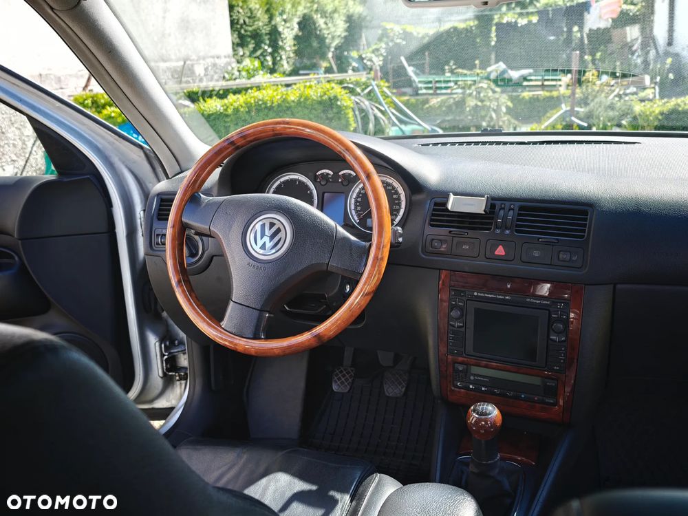 Volkswagen Bora Variant 1.9 TDI - 10