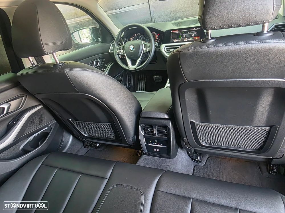 BMW 320 d ED Advantage Auto - 39