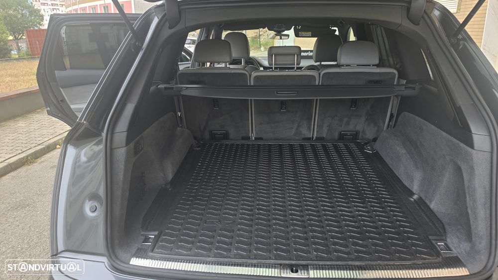 Audi SQ7 - 24