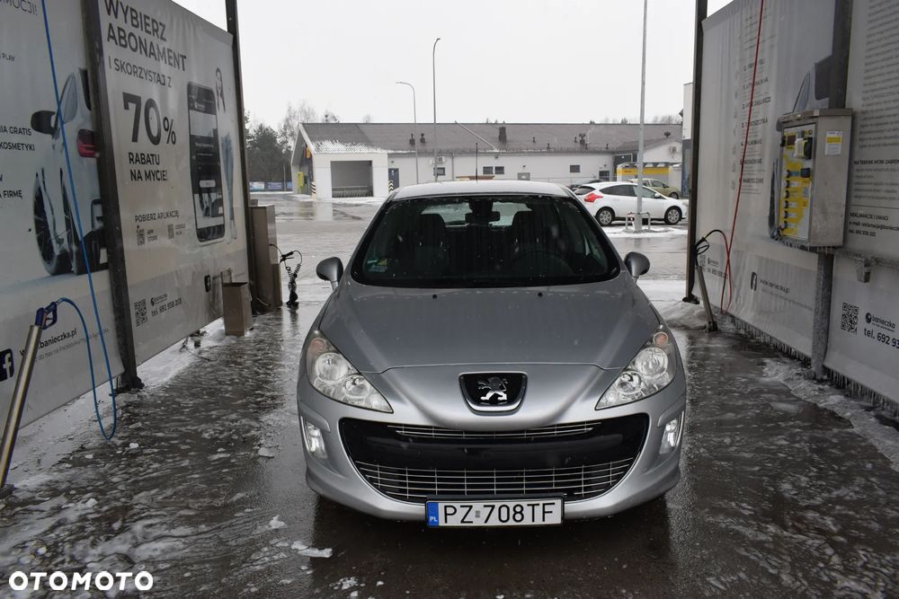 Peugeot 308 1.6 Trendy - 11