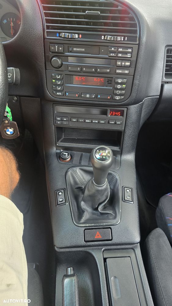 BMW M3 Standard - 15