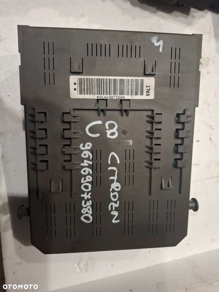 CITROEN C8 peugeot moduł BSI 9646907380 - 2