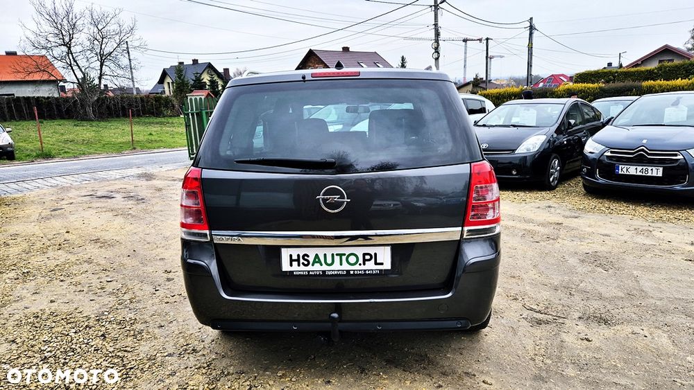 Opel Zafira 1.8 Cosmo EU5 - 14