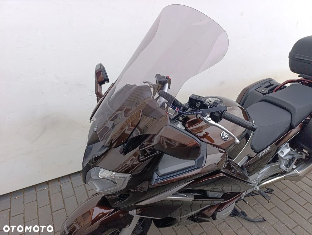 Yamaha FJR - 12