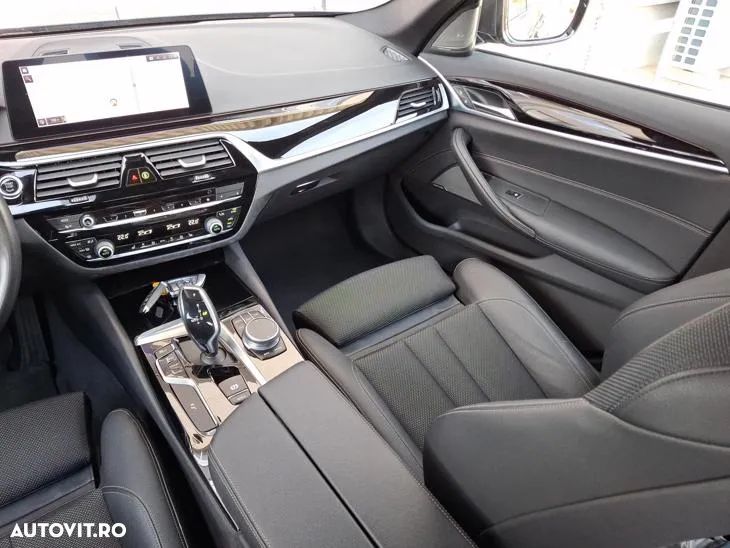 BMW Seria 5 520d Aut. Luxury Line - 19