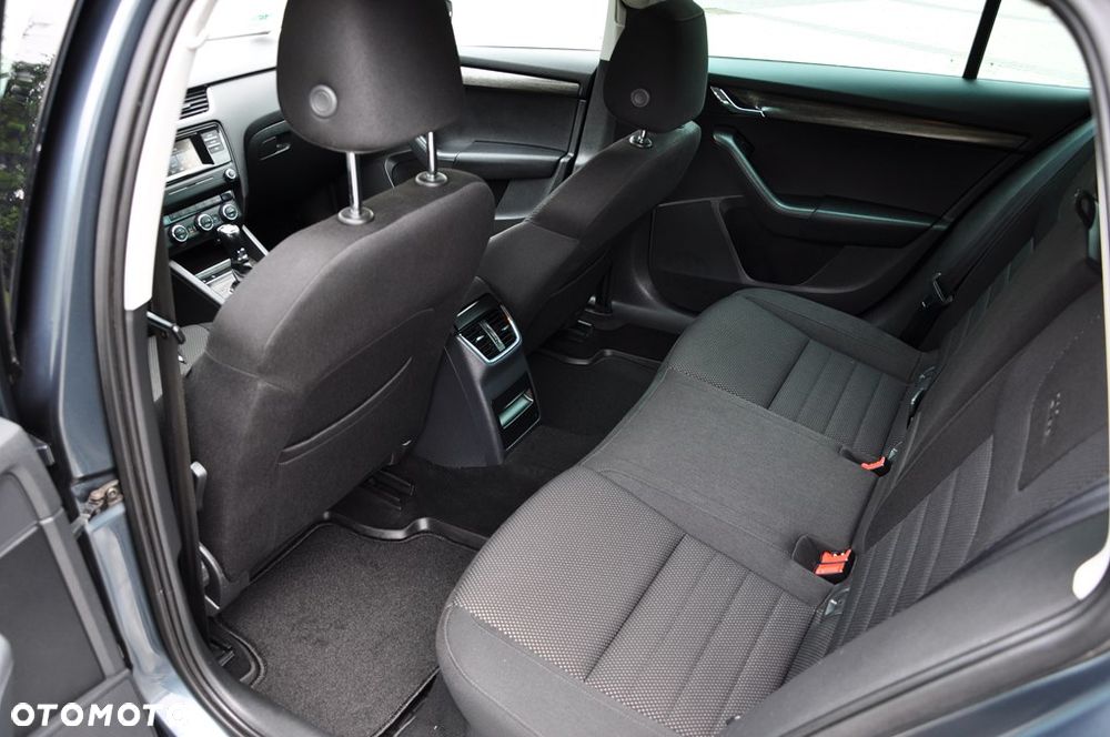 Skoda Octavia 2.0 TDI 4x4 DSG Scout - 25