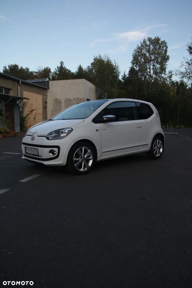 Volkswagen up! - 4