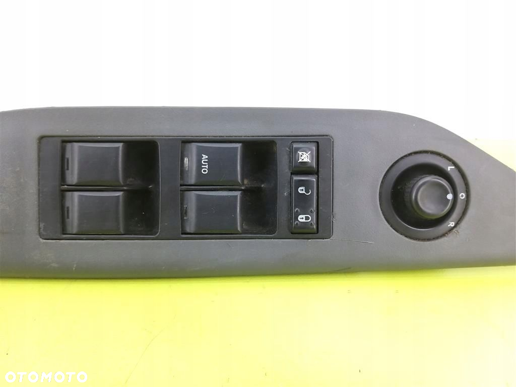 PANEL szyb Przełącznik Dodge Caliber 2006–2011 5604069AAD - 5