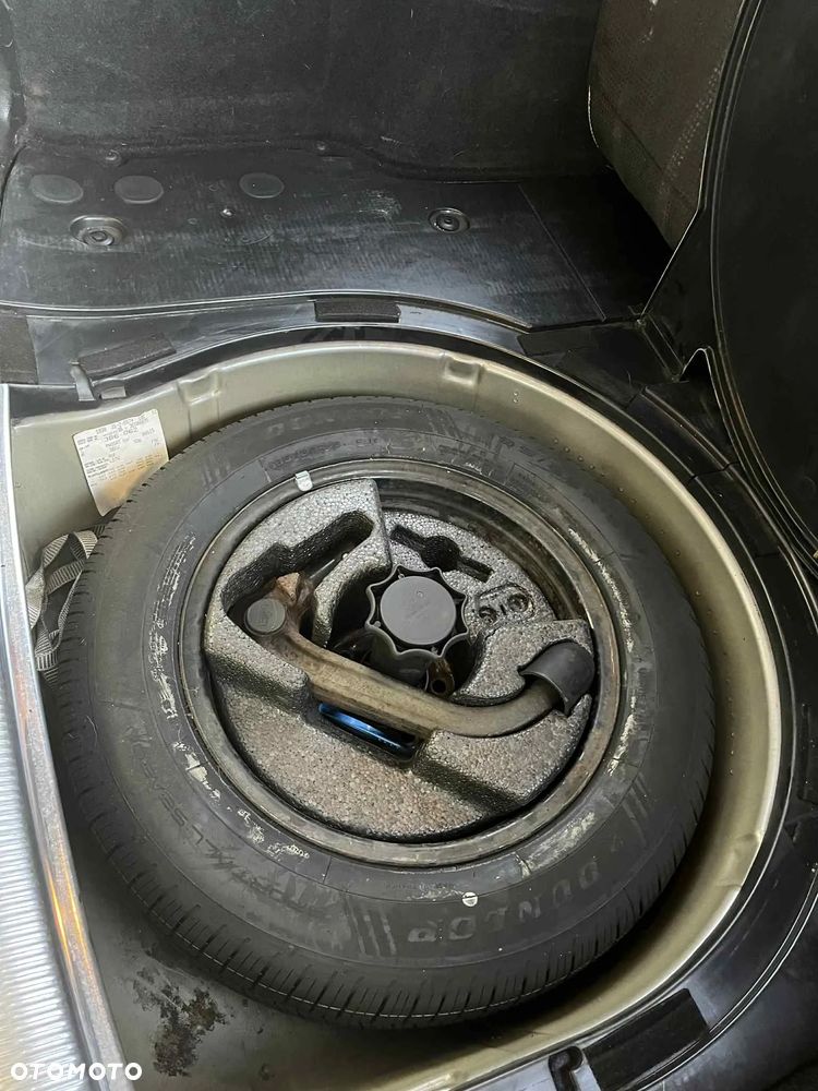 Volkswagen Passat 1.9 TDI Basis - 18
