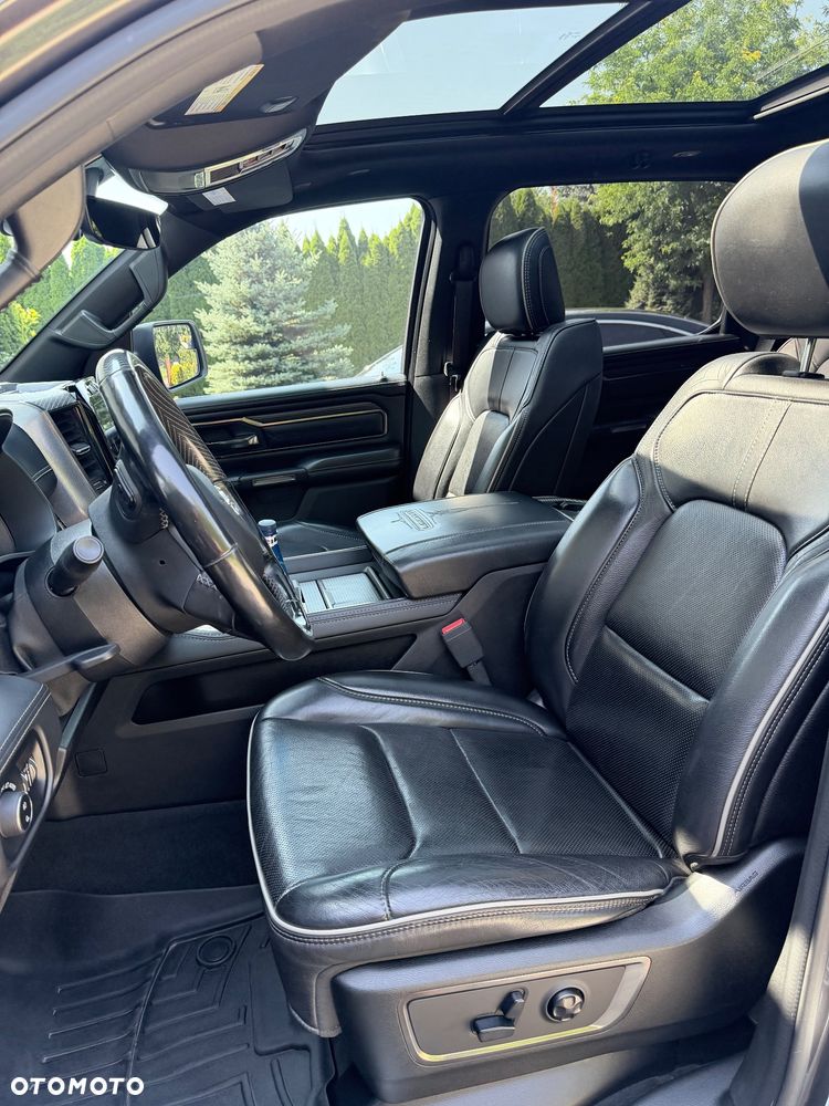 RAM 1500 5.7 Crew Cab Shortbed Limited Chrome - 16