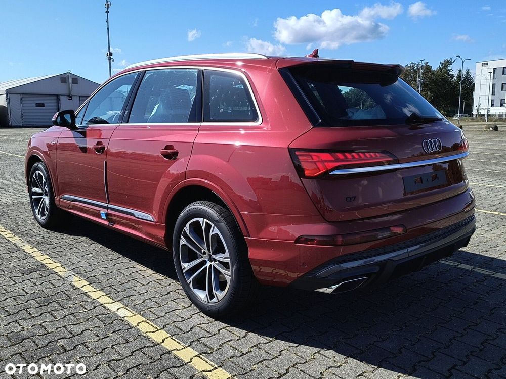 Audi Q7 - 12