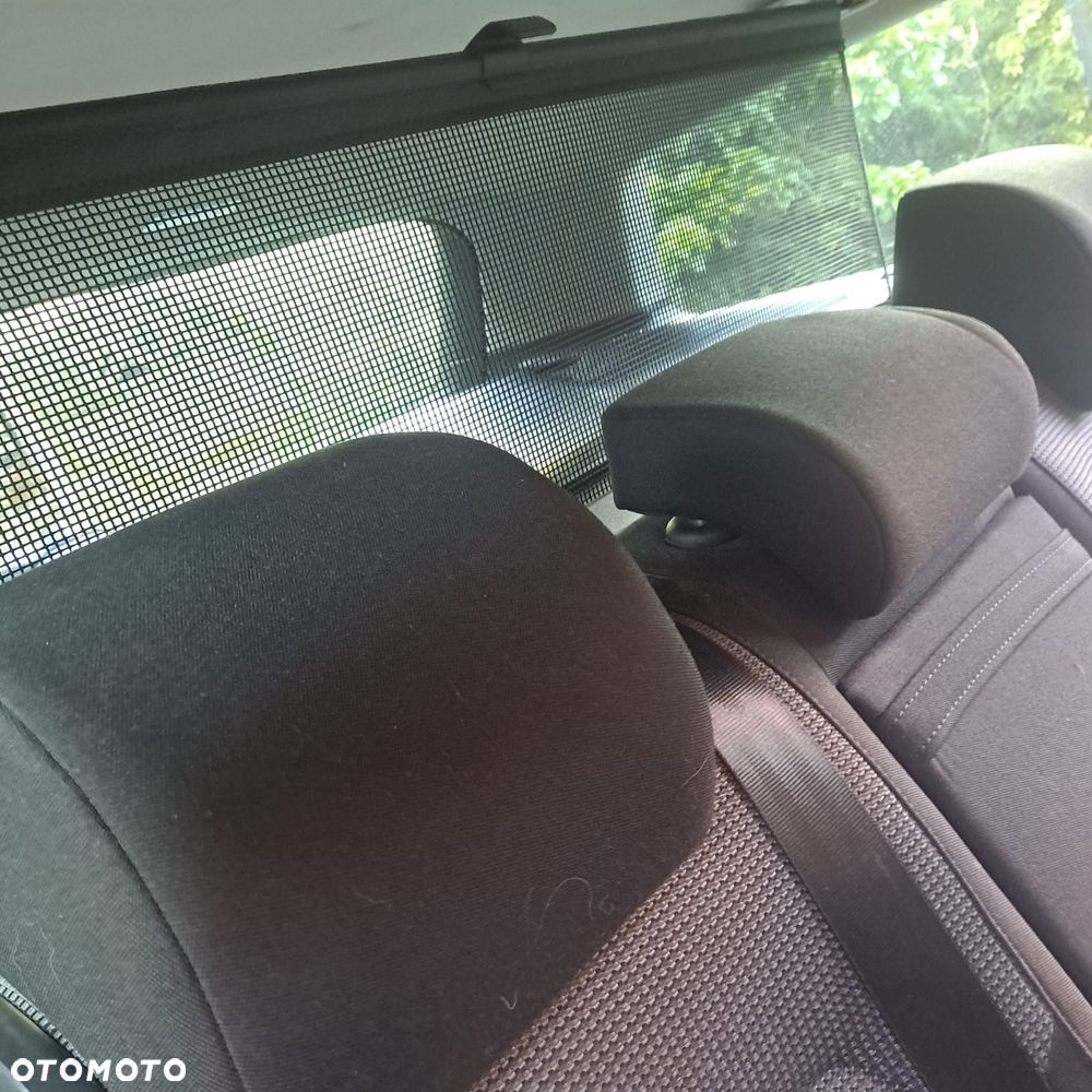 Volkswagen Passat 2.0 TDI DSG BlueMotion Technology Comfortline - 9