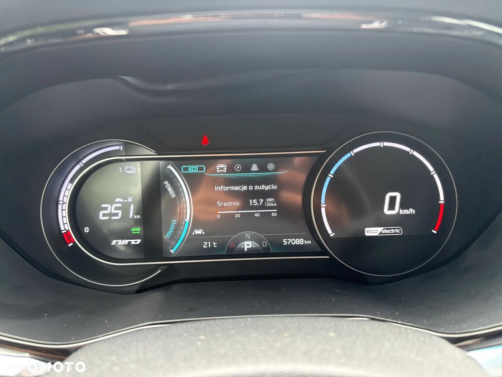 Kia Niro e-Niro 64kWh L - 5