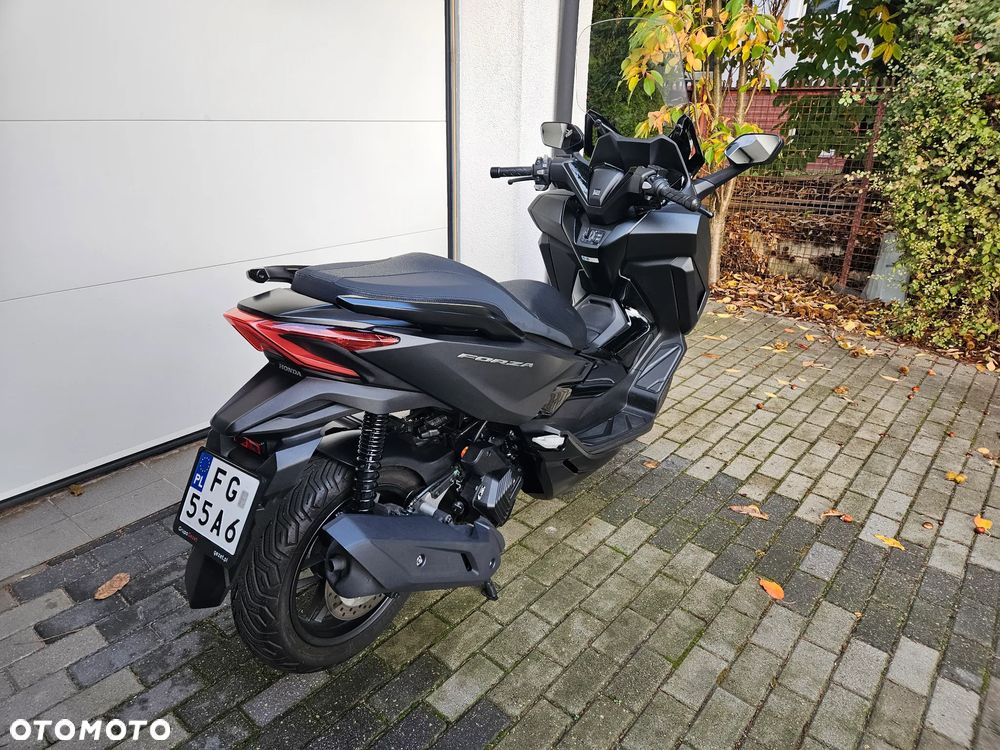 Honda NSS - 6