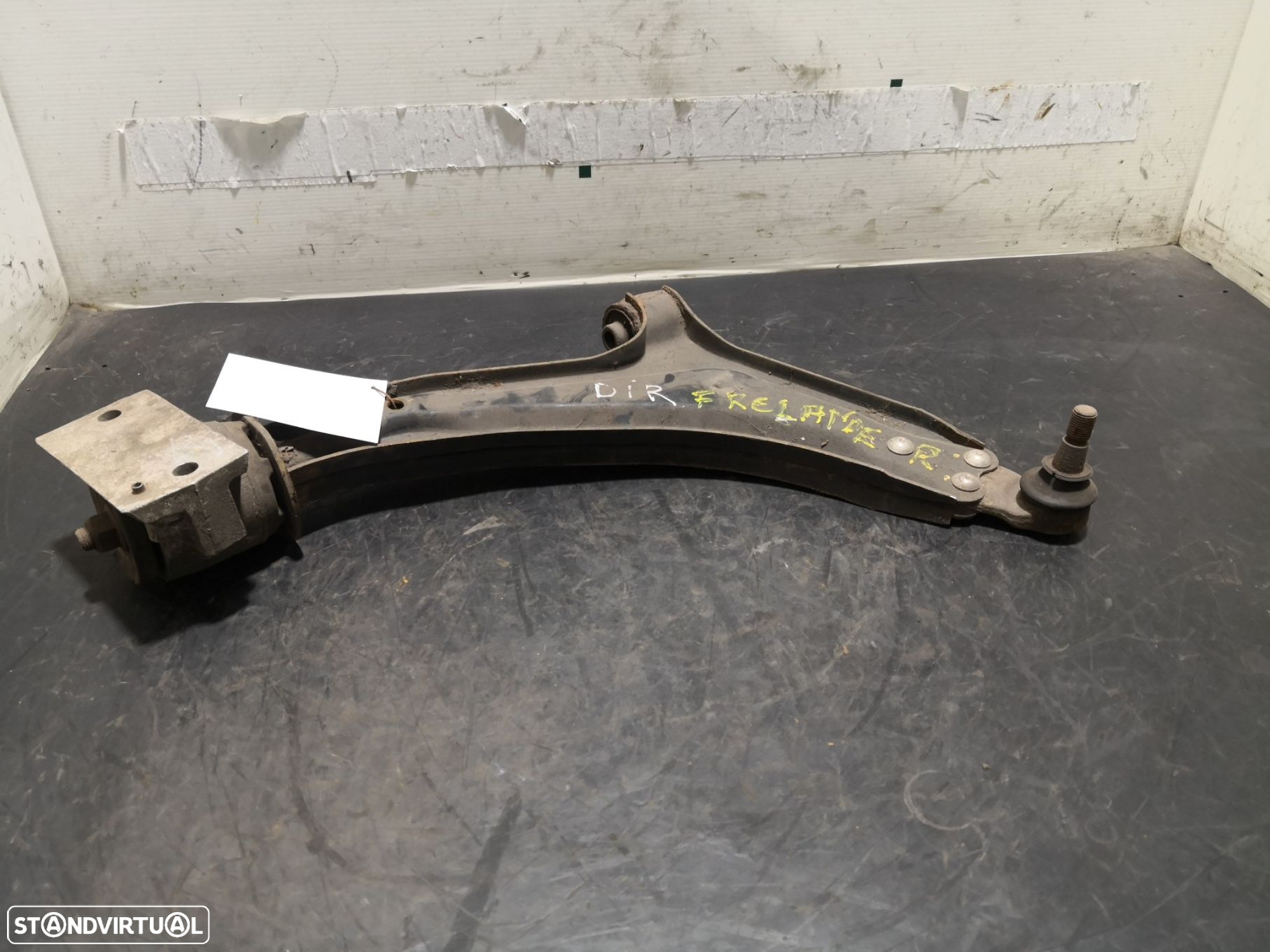 Braço Suspensão Frente Dto Land Rover Freelander (L314) - 2