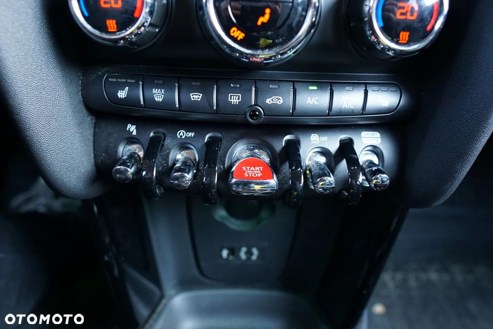 MINI Cooper S Standard - 11