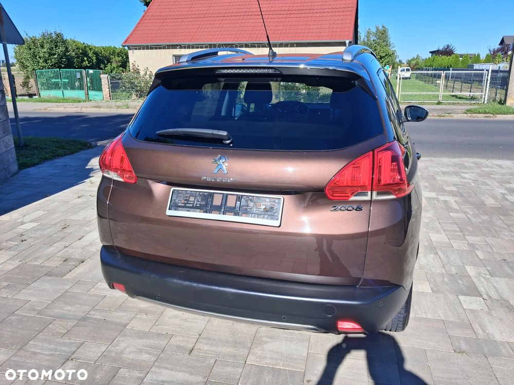 Peugeot 2008 1.6 VTi Allure - 12