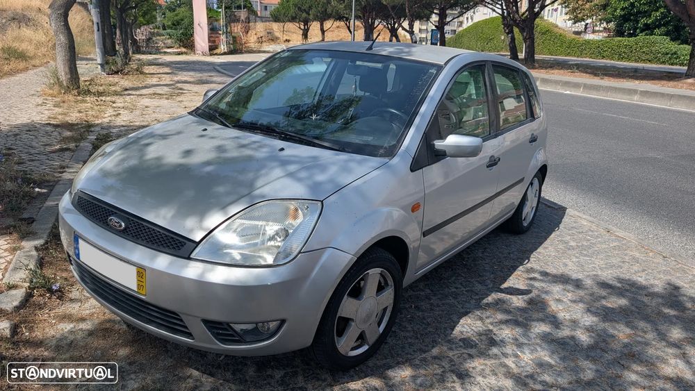 Ford Fiesta 1.4 Trend - 2