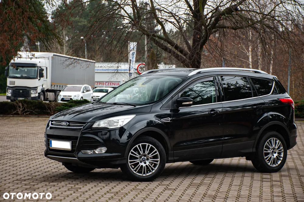 Ford Kuga 1.6 EcoBoost 2x4 Titanium - 7