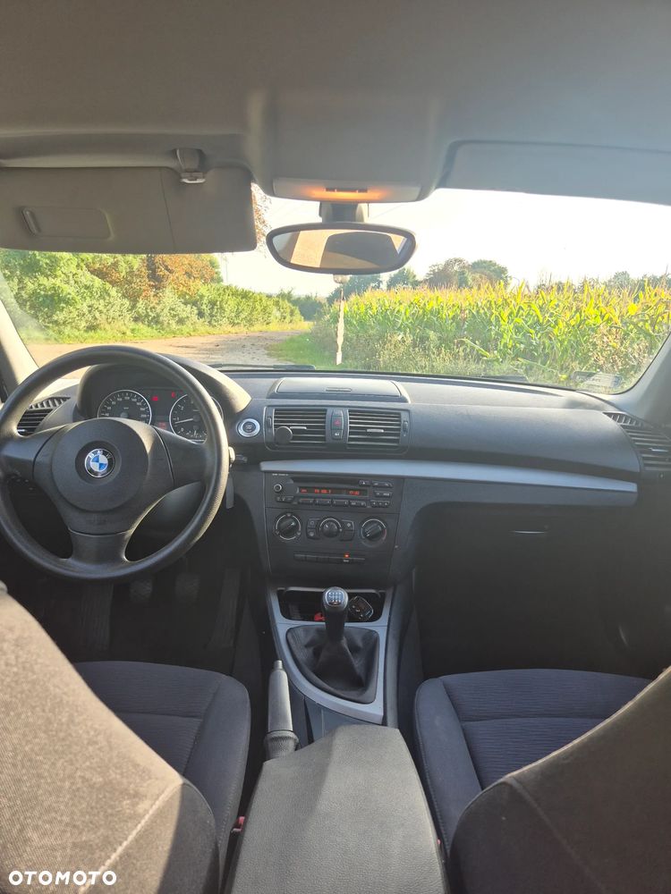 BMW Seria 1 - 10