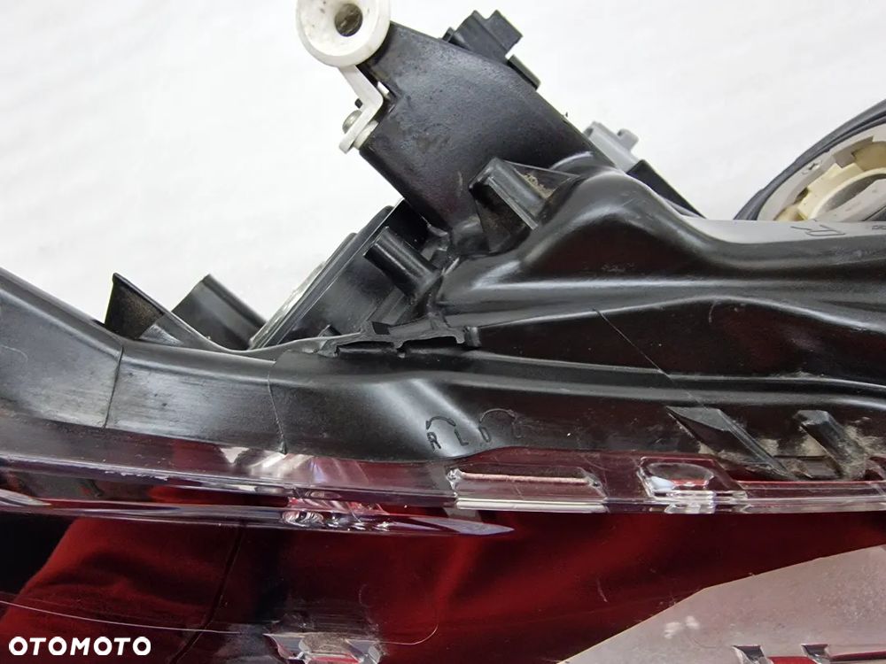 TOYOTA COROLLA E16 13- LEWA / PRAWA  LAMPA PRZEDNIA PRZÓD , NR 81110-02E71-00 / 81150-02E7-00 , NR AUKCJI LL175 - 7