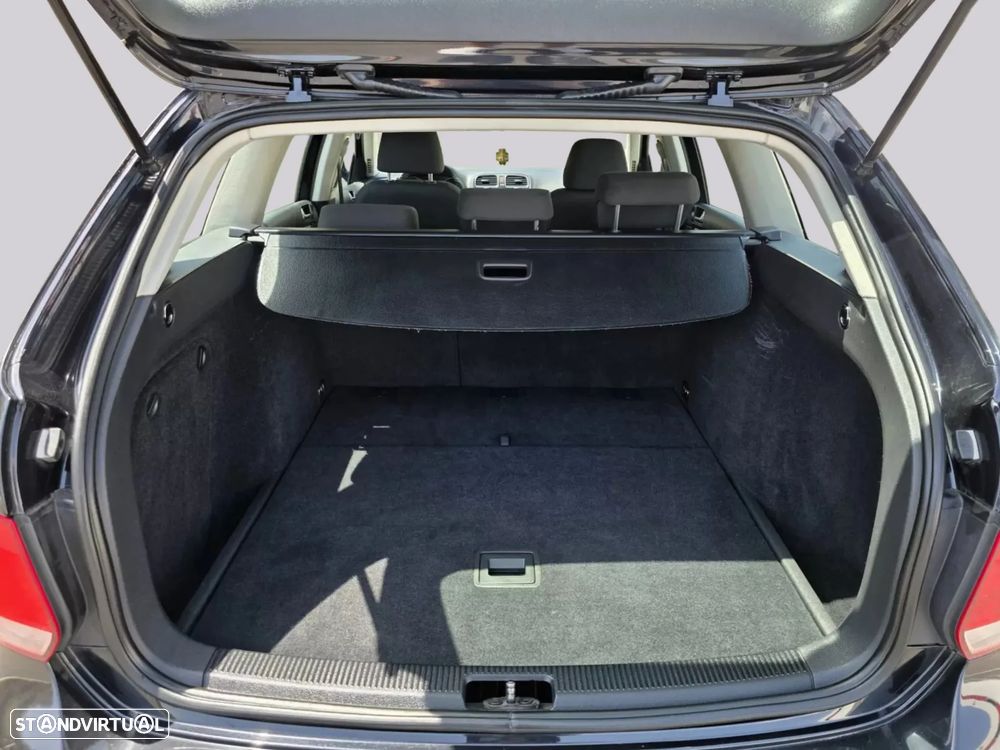 VW Golf Variant 1.6 TDi Confortline - 14