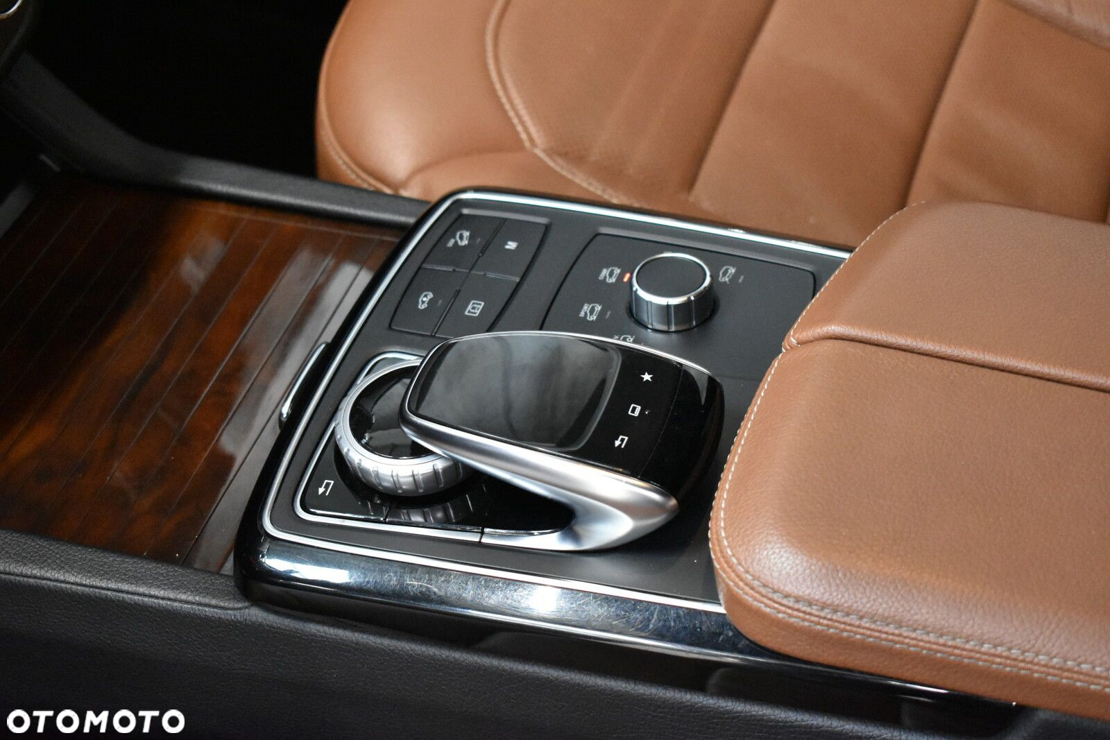 Mercedes-Benz GLE 350 d 4-Matic - 21