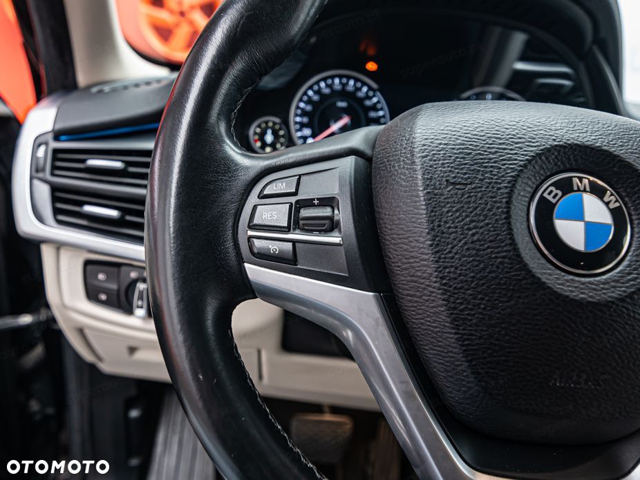 BMW X5 xDrive25d - 16