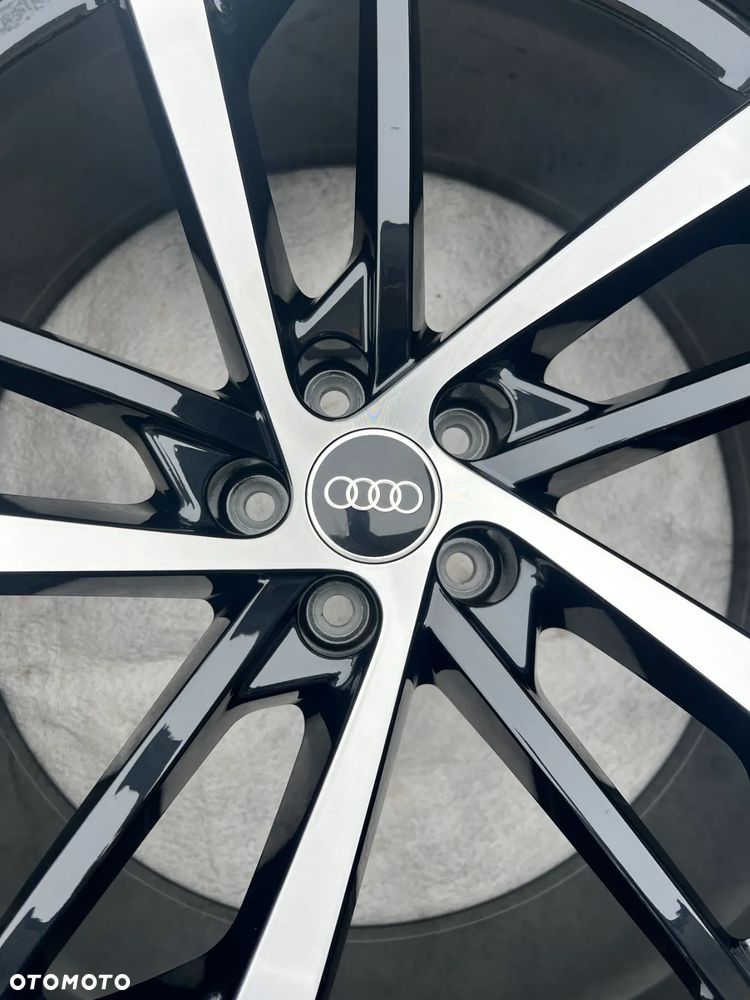 Oryginalne Felgi Audi Q7 SQ7 Q8  22'' 4M0 Audi Sport - 7