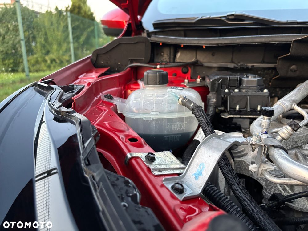 Nissan Qashqai 1.3 DIG-T N-Connecta EU6d - 22
