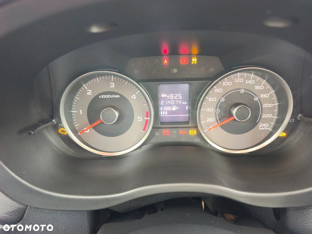 Subaru Forester 2.0D Active - 12