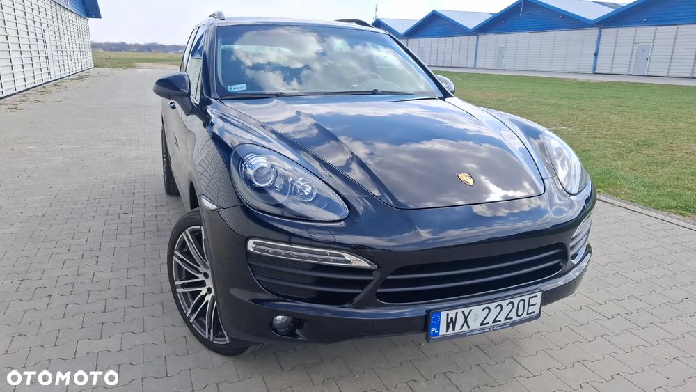 Porsche Cayenne - 20