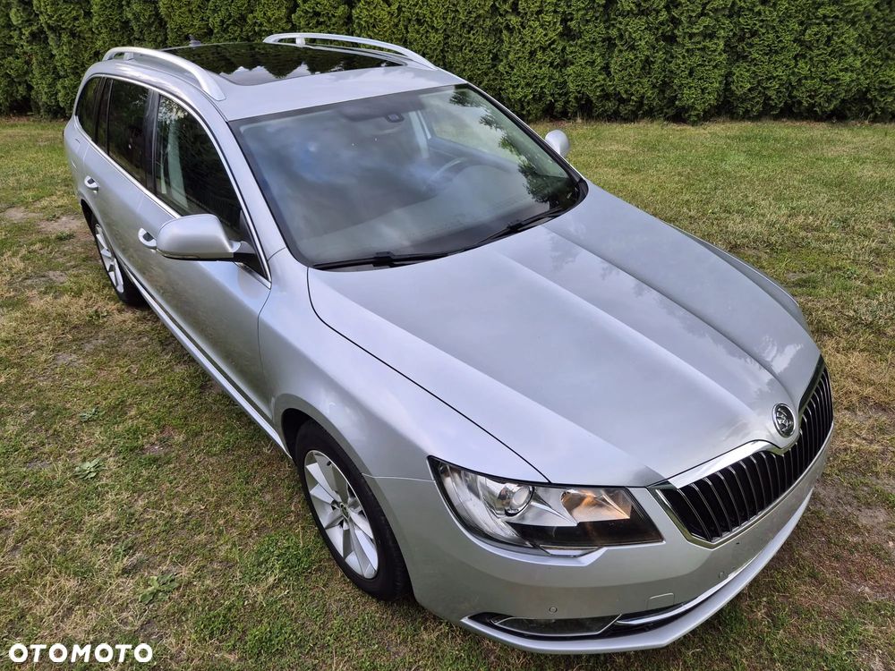 Skoda Superb 1.6 TDI Green tec Ambition - 6