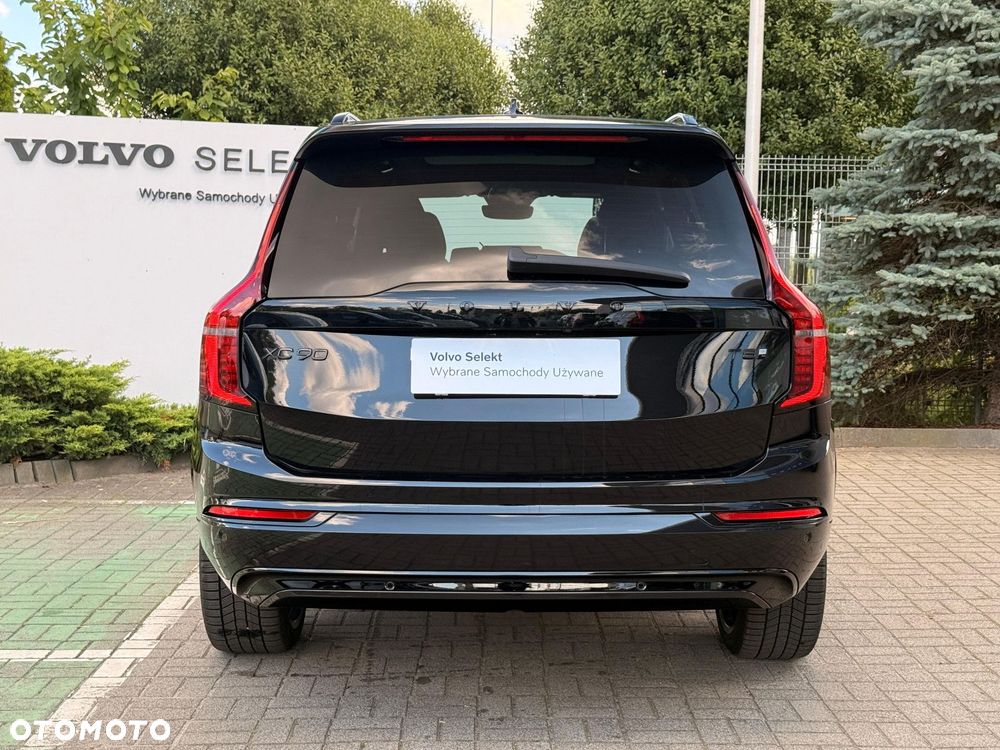 Volvo XC 90 - 8