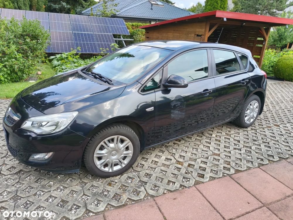 Opel Astra 1.4 Essentia - 4