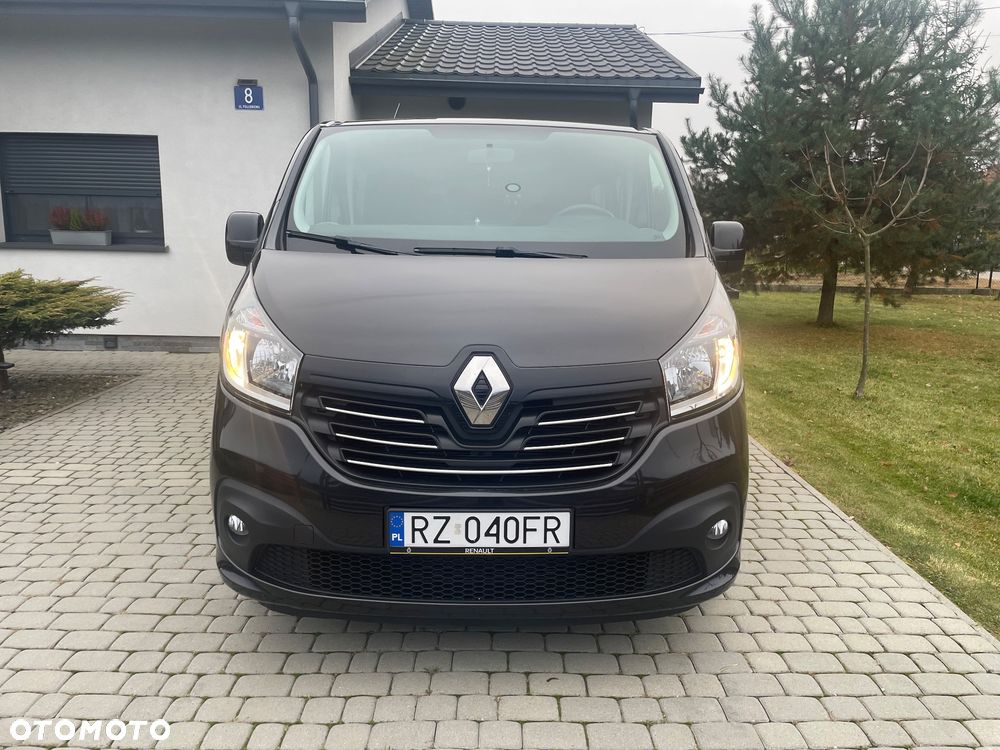 Renault Trafic - 12