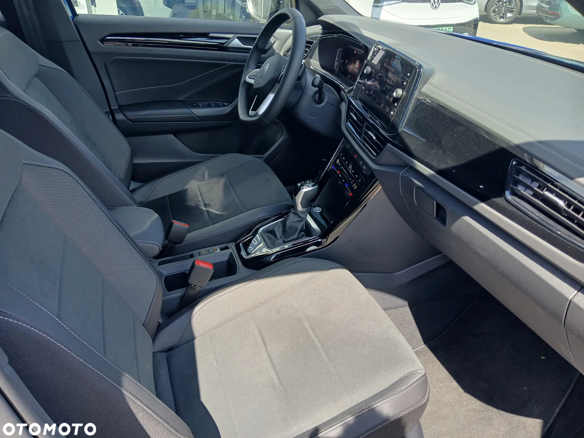 Volkswagen T-Roc 1.5 TSI Style DSG - 12