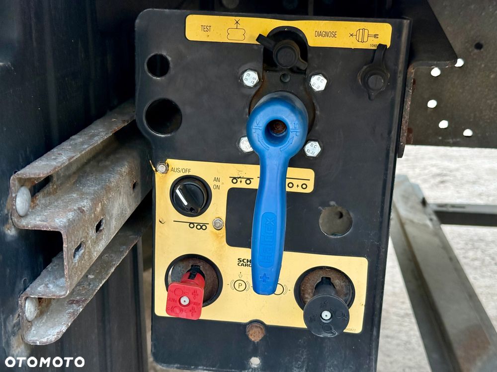 Schmitz Cargobull SKO 24/THERMO KING - 7