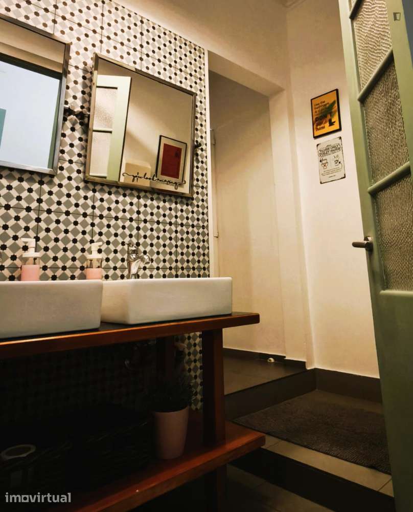 Quarto - localizado em Picoas Lisbon - Grande imagem: 2/34