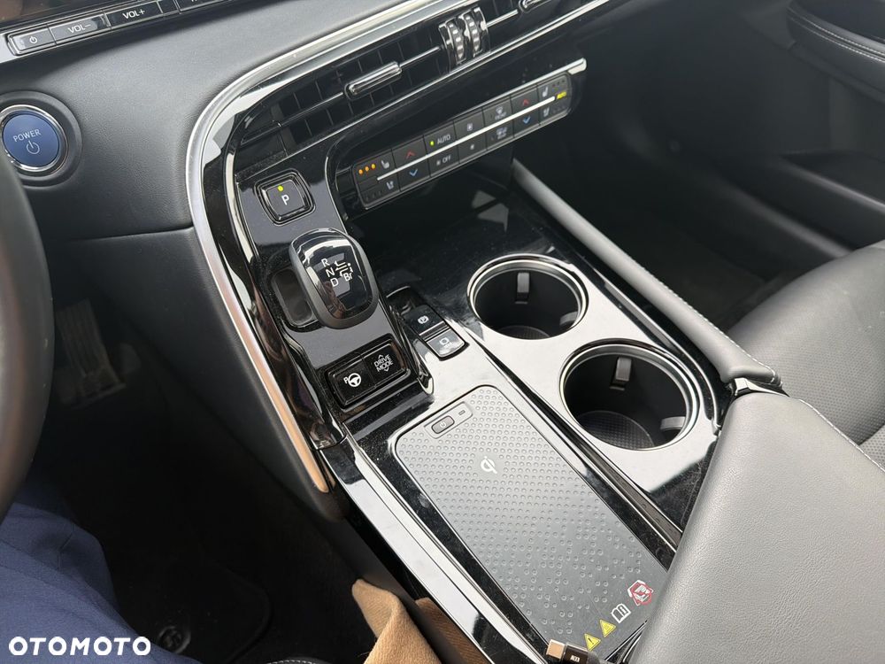 Toyota Mirai Executive - 17