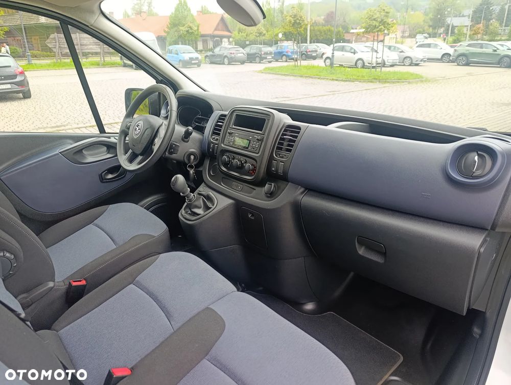 Opel VIVARO - 15