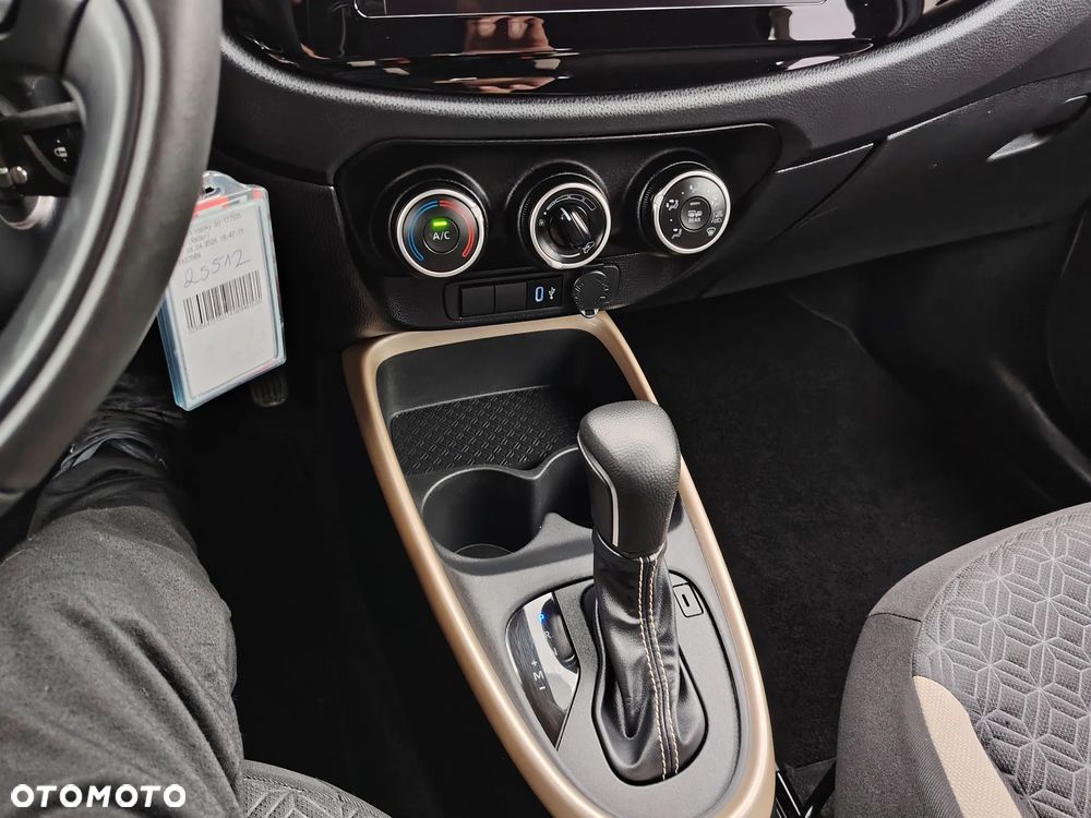 Toyota Aygo X 1.0 VVT-i Style CVT - 34