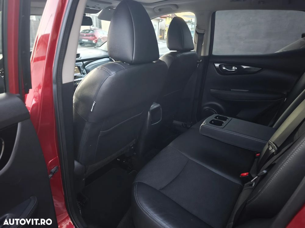 Nissan Qashqai 1.5 DCI TEKNA+ - 6
