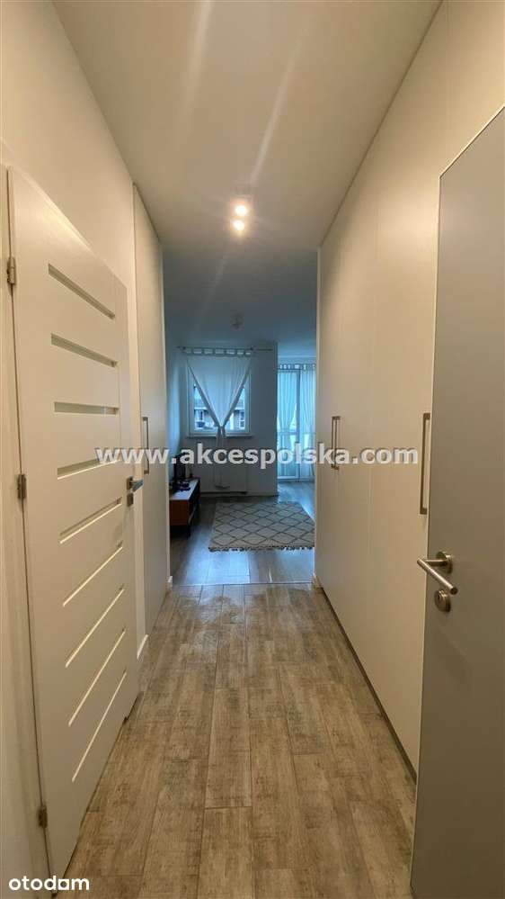 Garaż W Cenie, 34m2, Meble, Balkon