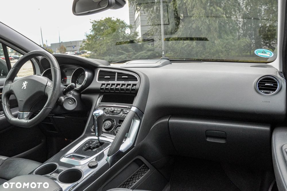Peugeot 3008 155 THP Automatik Platinum - 9