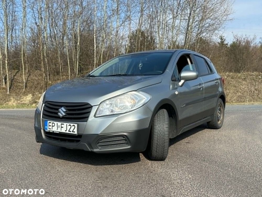 Suzuki SX4 Classic 1.6 VVT 4x2 Comfort - 2