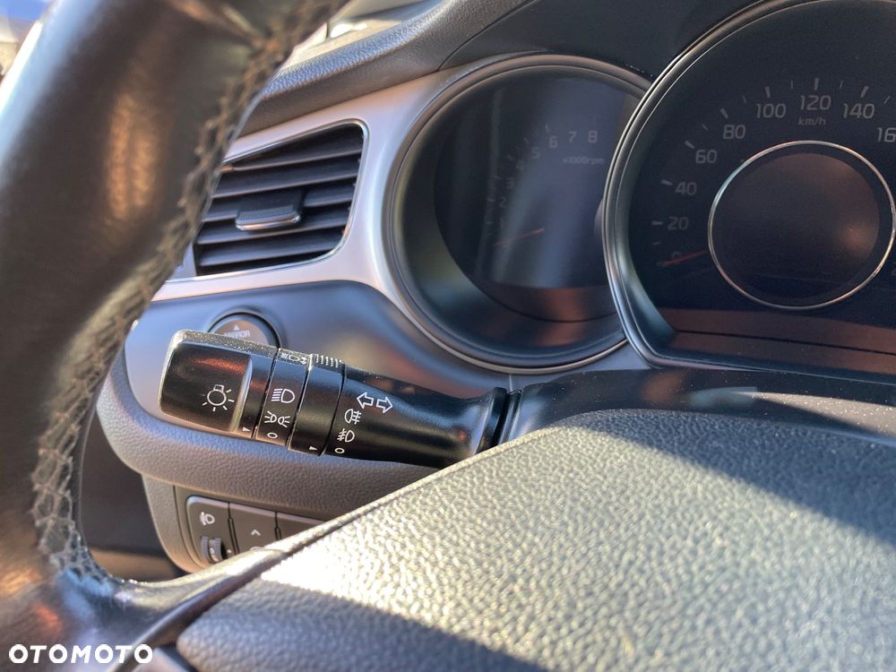 Kia Ceed 1.4 M - 11