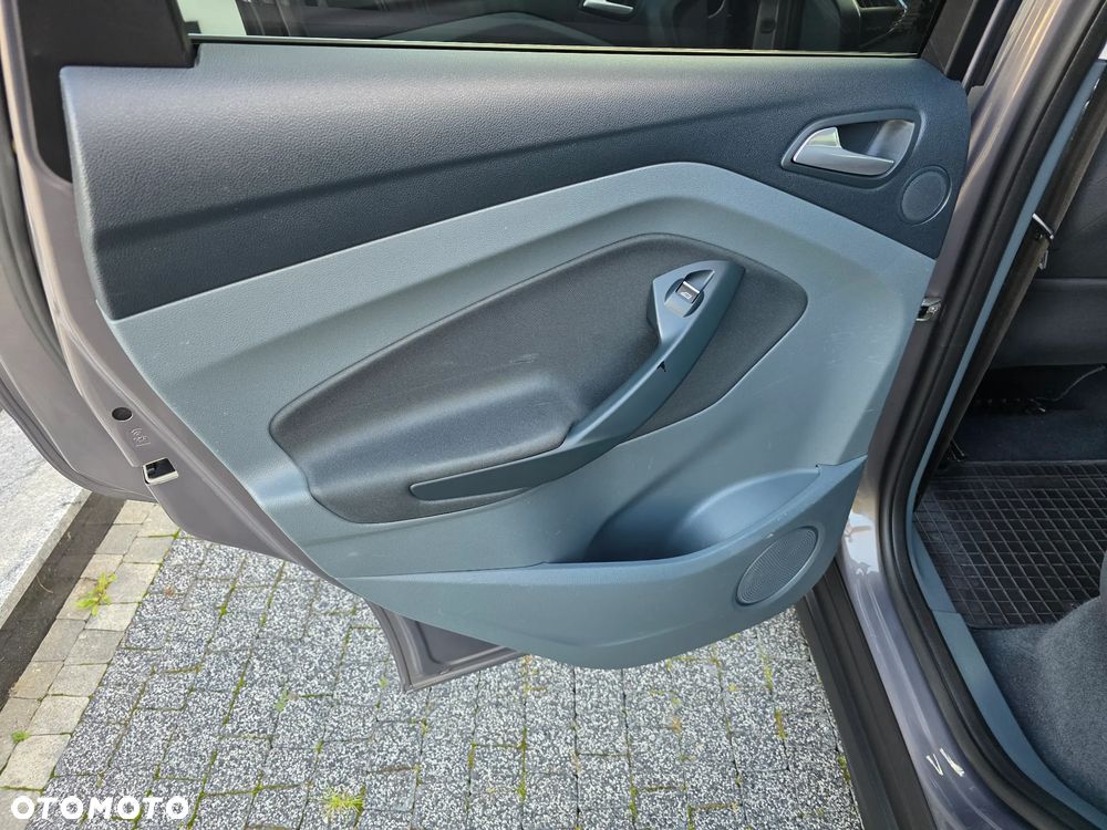 Ford C-MAX 1.6 TDCi Start-Stop-System Titanium - 19