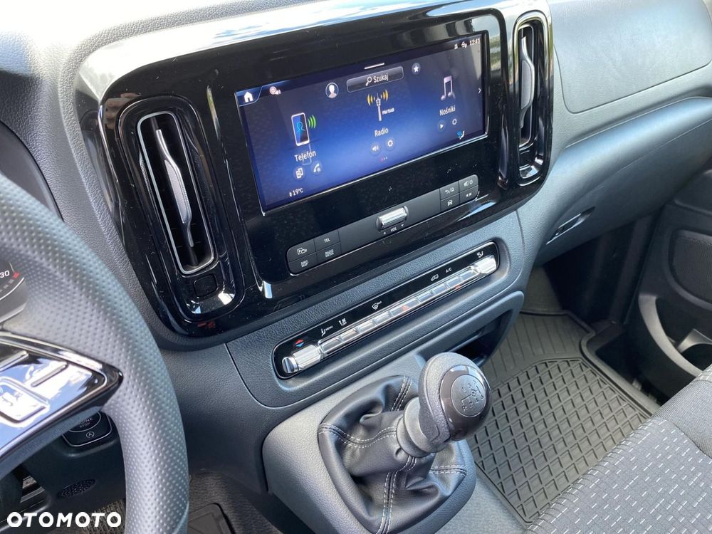 Mercedes-Benz Vito - 16